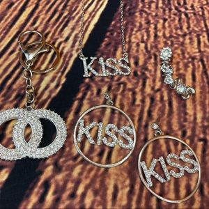 'KISS' 4pcs Silver SET